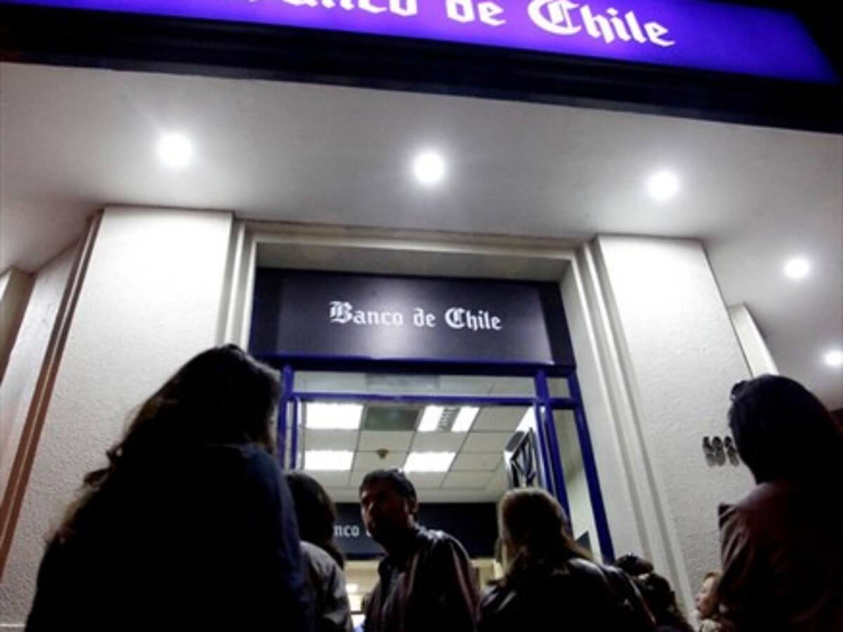 SBIF: «Hay que respetar los derechos de huelga, pero también cuidar la estabilidad financiera»
