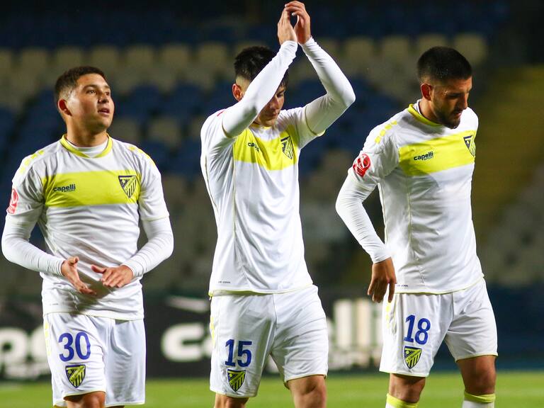 Corte Suprema revierte el rechazo al castigo contra Barnechea y queda a las puertas de la desafiliación