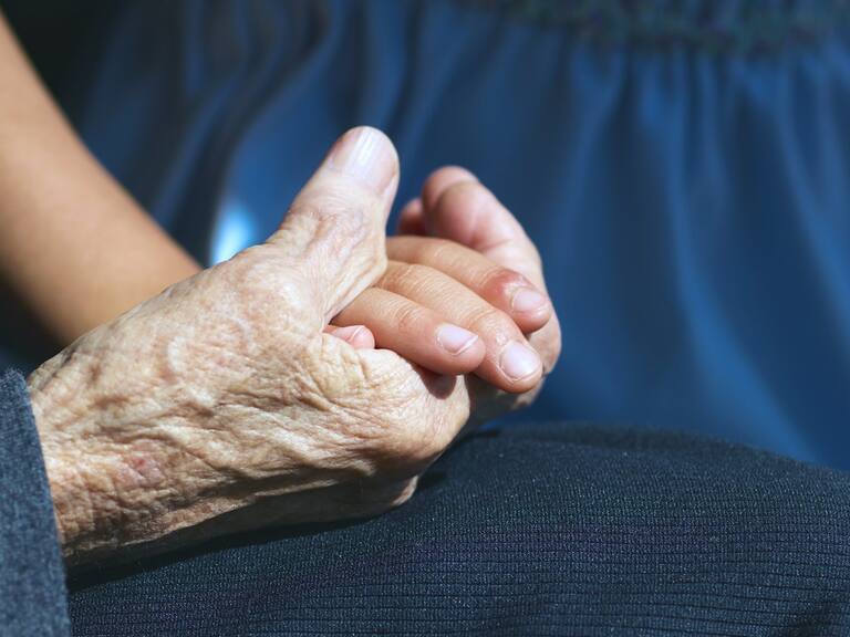 Día del Síndrome de Down: abuela acusa a colegio de discriminar a su nieta y afirma que sólo la reciben durante tres horas