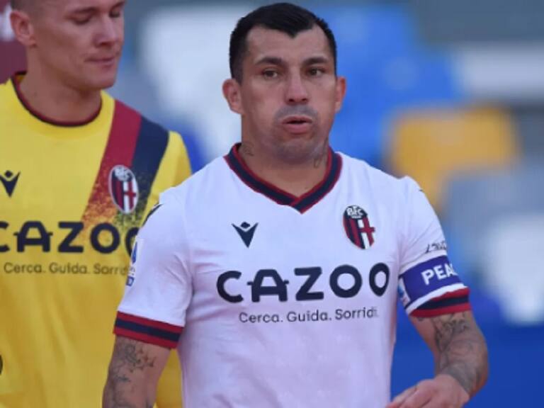 Gary Medel participó en el empate como forastero del Bologna ante el Sassuolo por la Serie A de Italia