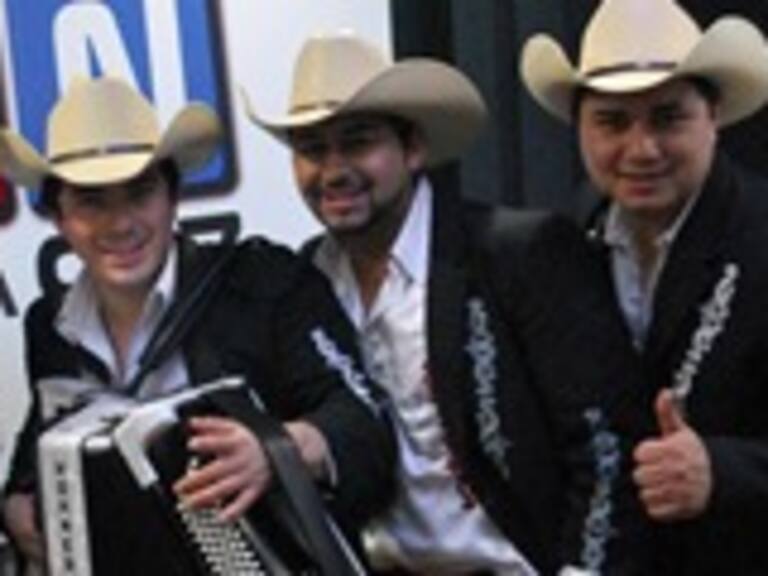 Charros de Lumaco: La cumbia ranchera tropical es un estilo muy particular de nosotros