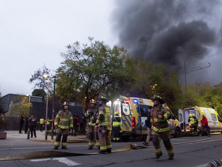 Metro informó cómo funcionará este martes la Línea 5 tras el incendio en Santa Isabel: conoce las alternativas
