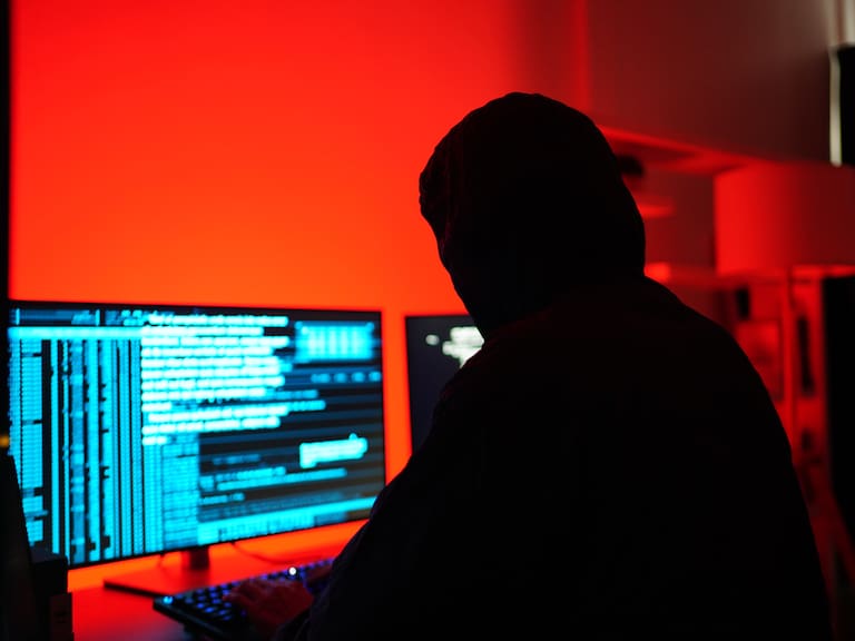 La llegada de los “carteles” al mundo digital: alertan por nuevo modelo de cibercrimen que ya afecta a Latinoamérica