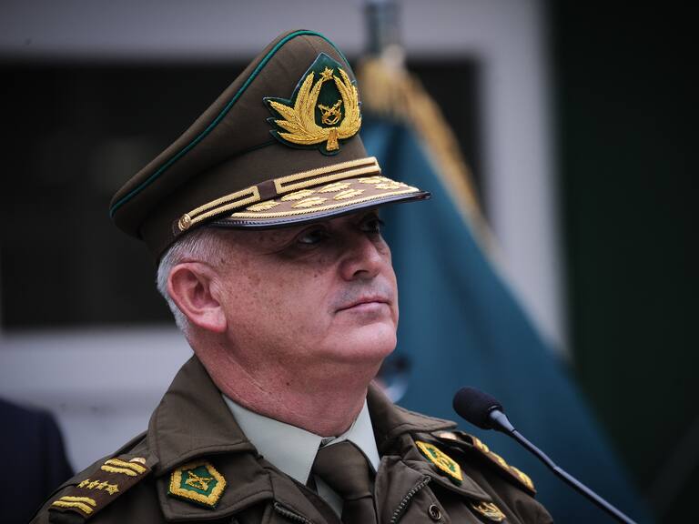 General Araya y denuncia por robo contra Carabineros de Estación Central: “Vamos a entregar los antecedentes que sean necesarios”