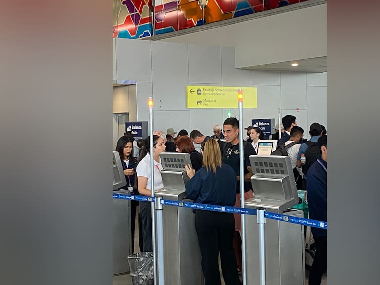 Darío Lezcano dispara con todo en su salida de Colo Colo