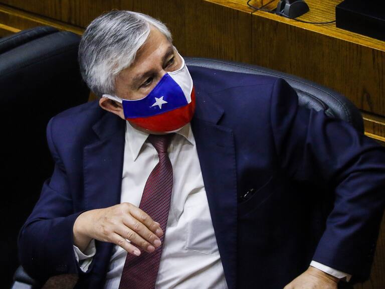 Senador UDI David Sandoval se suma a los apoyos al retiro del 10% de las AFP: «Vamos a aprobar la idea de legislar»