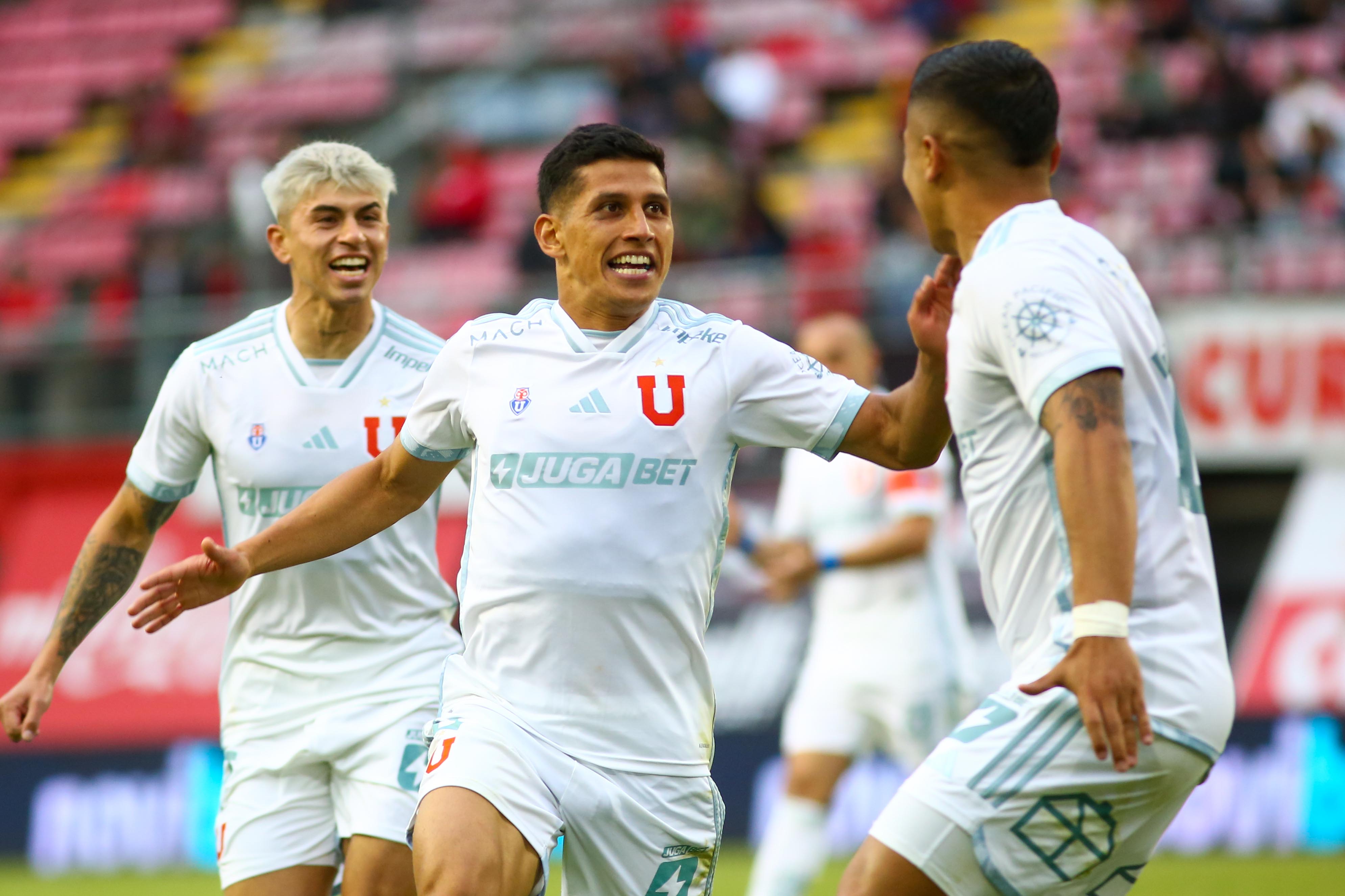 ¡No está muerto quien pelea! La U golea a Ñublense y estira la definición del torneo a la última fecha | Agencia Uno