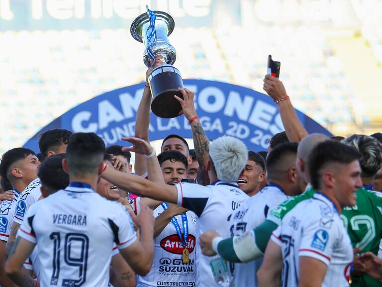 Deportes Melipilla es desafiliado del fútbol profesional: fallo no da el ascenso a Deportes Concepción