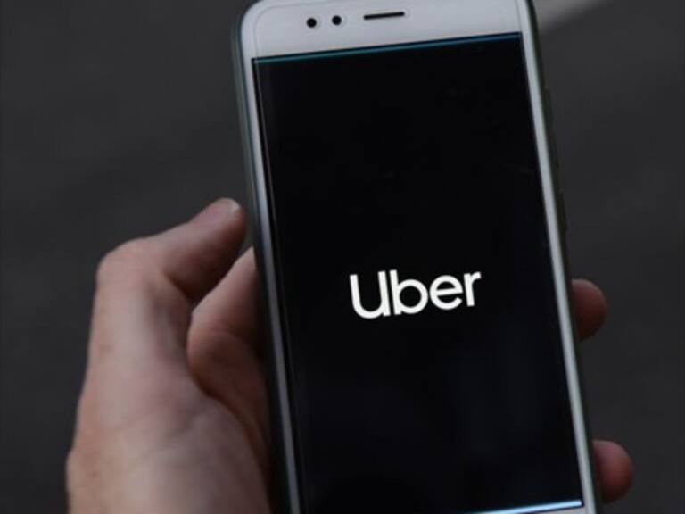 Detuvieron a conductor de Uber que secuestró a pasajera en Santiago