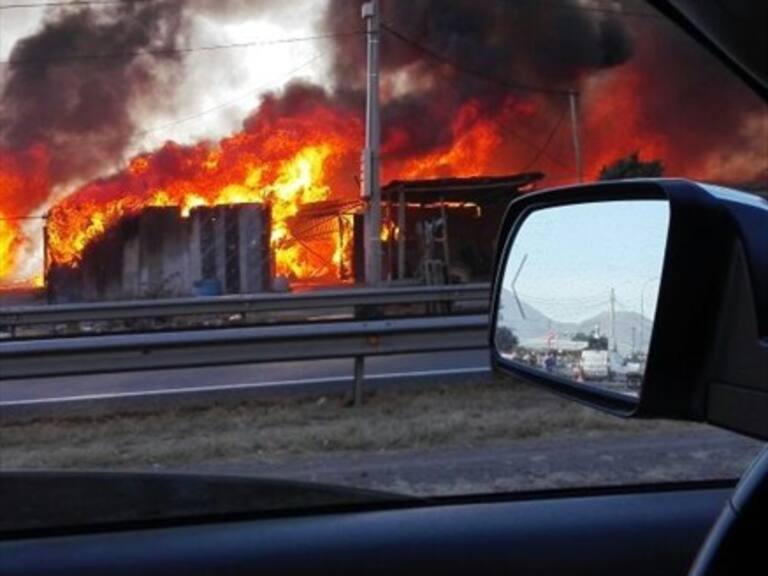 Un centenar de familias quedó sin casa tras incendio en Quilicura