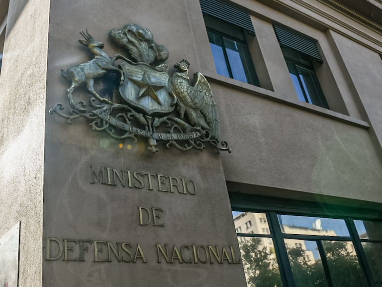 “Esto nunca fue cuestionado por nosotros”: Ministerio de Defensa responde a la UDI por nombramientos en subsecretaría de Fuerzas Armadas
