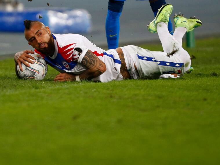 Arturo Vidal y Neymar intercambiaron mensajes en Instagram