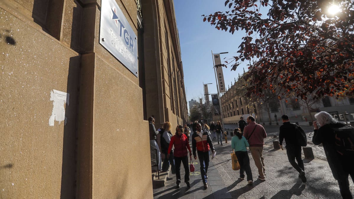 $2.400 millones en solo 11 días: El masivo flujo de dinero a la TGR por la Ley de Reconstrucción