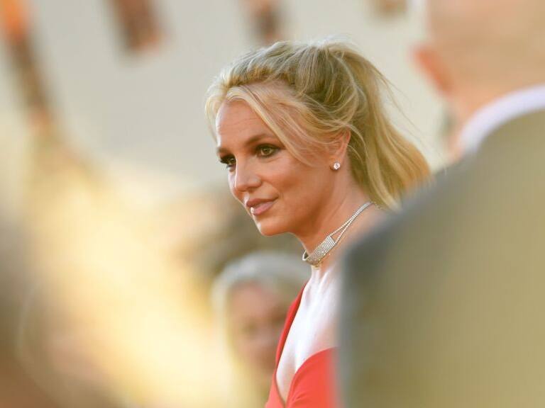 Desquiciada y hablando en otro idioma: Britney Spears protagonizó tenso escándalo en restaurante