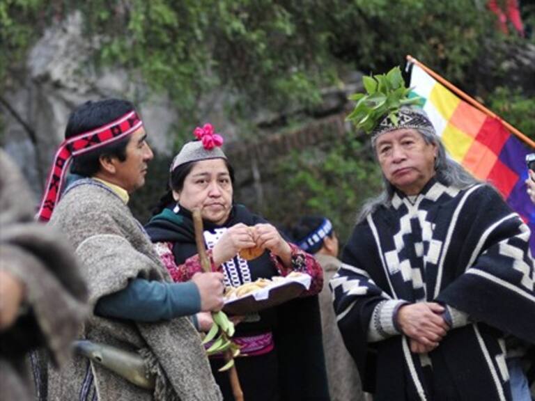 La Hora celebró el We tripantu con sus titulares en mapuzungún