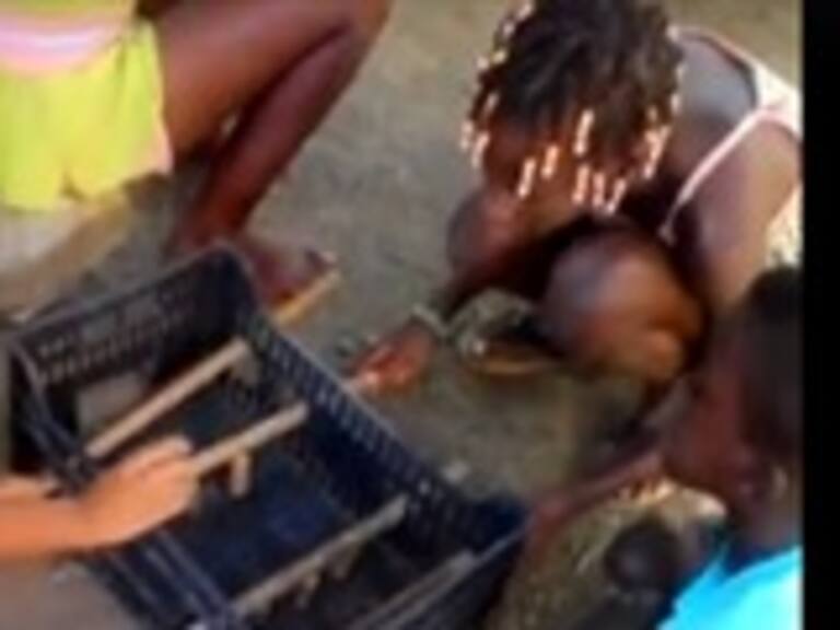 El Taca-Taca artesanal de unos niños de Cabo Verde