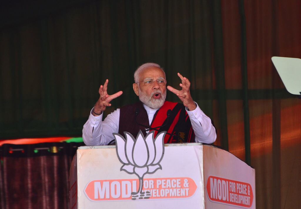 El primer ministro de la India, Narendra Modi, habla en un evento oficial