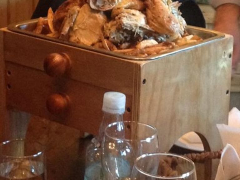 Coco Pacheco: «Yo inventé el pollito al velador»