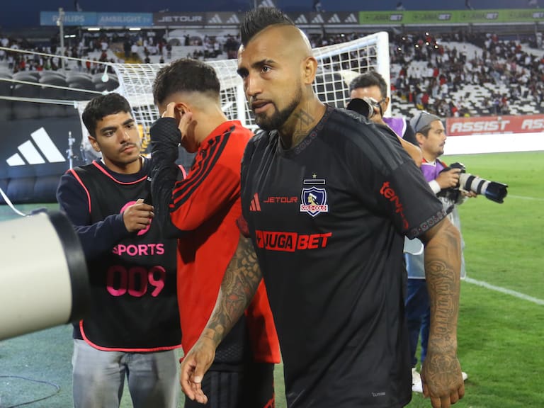 “Hay que cuidarlo”: Vidal no viaja a Concepción para el segundo duelo de Colo Colo en la Copa de la Liga