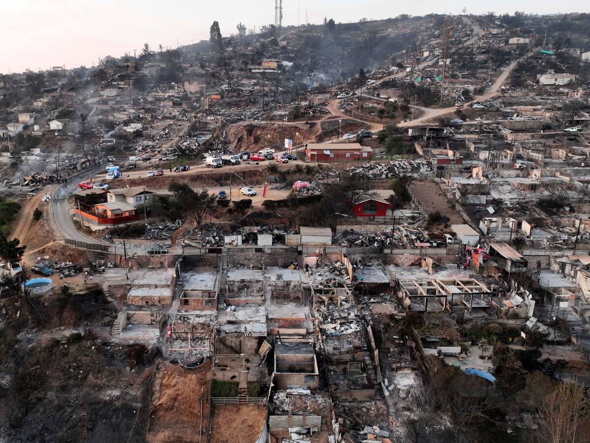 Tras megaincendio de Valparaíso: propietarios de segunda vivienda podrán optar a beneficios en la reconstrucción