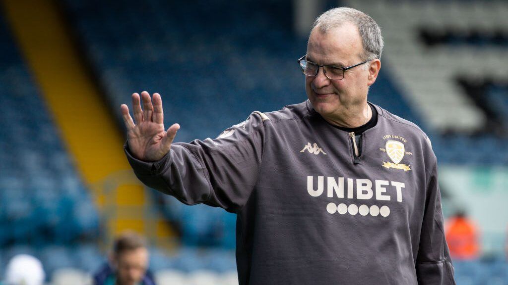 Marcelo Bielsa en un partido de Leeds United