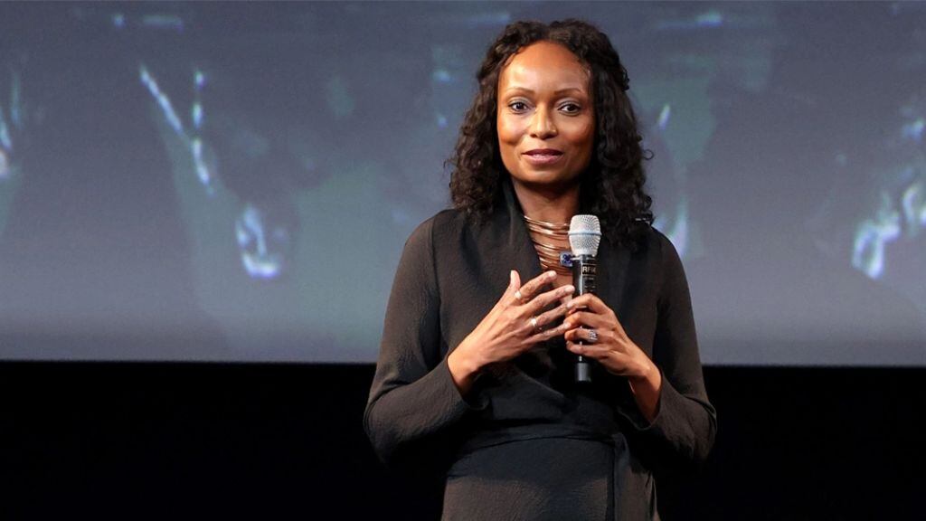 encargada de diversidad e inclusión - disney - Latondra Newton