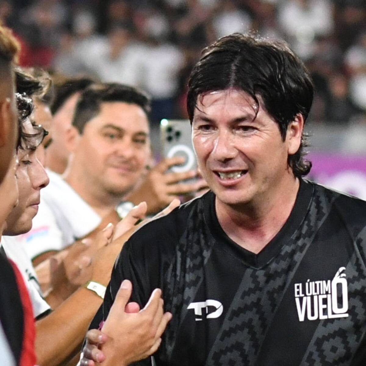 “Le reventaron el vidrio del auto”: Jaime Valdés ofrece recompensa tras robo ocurrido afuera del Estadio Nacional