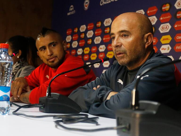 Medio italiano aseguró que Arturo Vidal podría fichar en el Olympique de Marsella ante interés de Jorge Sampaoli