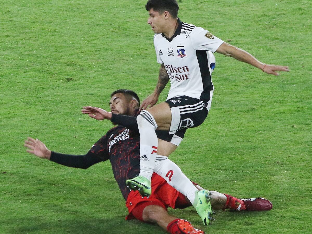 «Un animal el chileno»: Fanáticos de River Plate alucinan con el feroz partido de Paulo Díaz contra Colo Colo