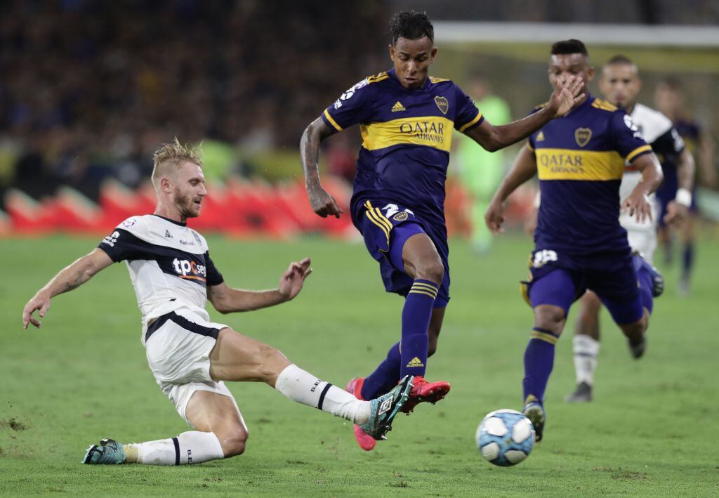 Boca-Gimnasia en el Estadio La Bombonera de Buenos Aires