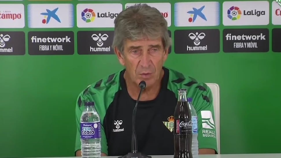 Pellegrini y el peligro de que Bravo y otros jugadores no puedan ser inscritos: "Es una situación muy incómoda"