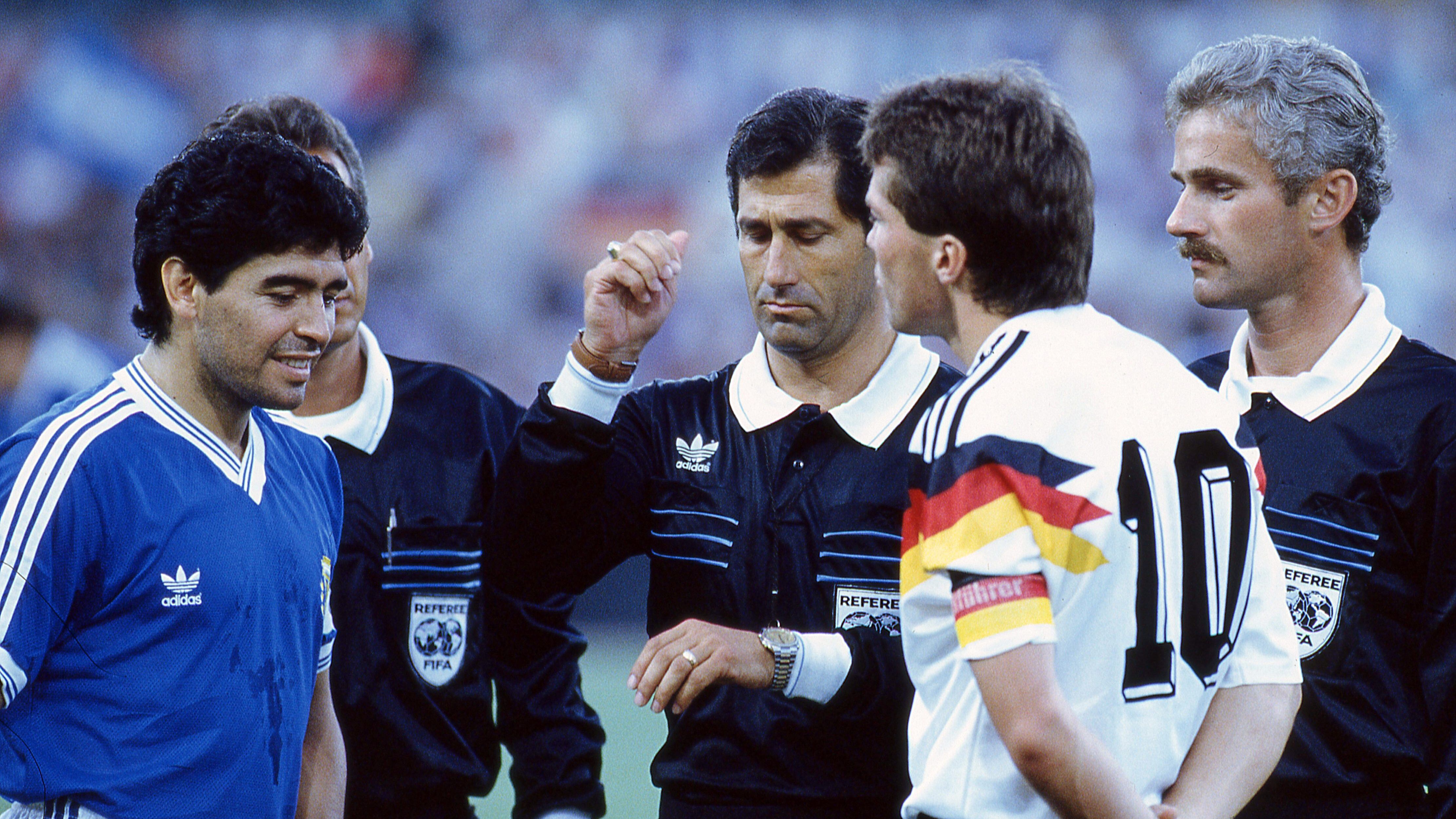 ROME, ITALY - JULY 08: 1990 Diego Armando Maradona of Argentina, Referee Edgardo Codesal Méndez and Lotar Matthaus of Gerrmany before the FIFA World Cup Final 1990 match between West Germany and Argentina at Stadio Olimpico on July 08, 1990 in Rome, Italy. (Photo by Alessandro Sabattini/Getty Images)