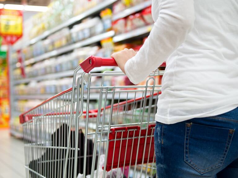 Así funciona el nuevo reglamento en supermercados que cambia la forma de comprar: involucra directamente a los precios