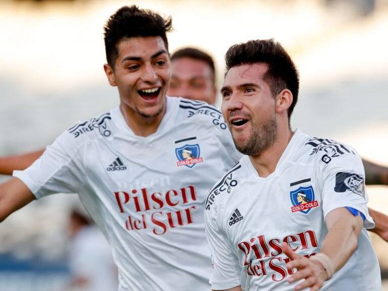 31 de Enero del 2021/SANTIAGOCésar Fuentes(c) celebra su primer gol y el 2 a 1 de Colo Colo ,durante el partido valido por la Vigésimo Sexta fecha del Campeonato Nacional AFP PlanVital 2020, entre Colo Colo vs Unión La Calera, disputado en el Estadio Monumental.
FOTO:FRANCISCO LONGA/AGENCIAUNO