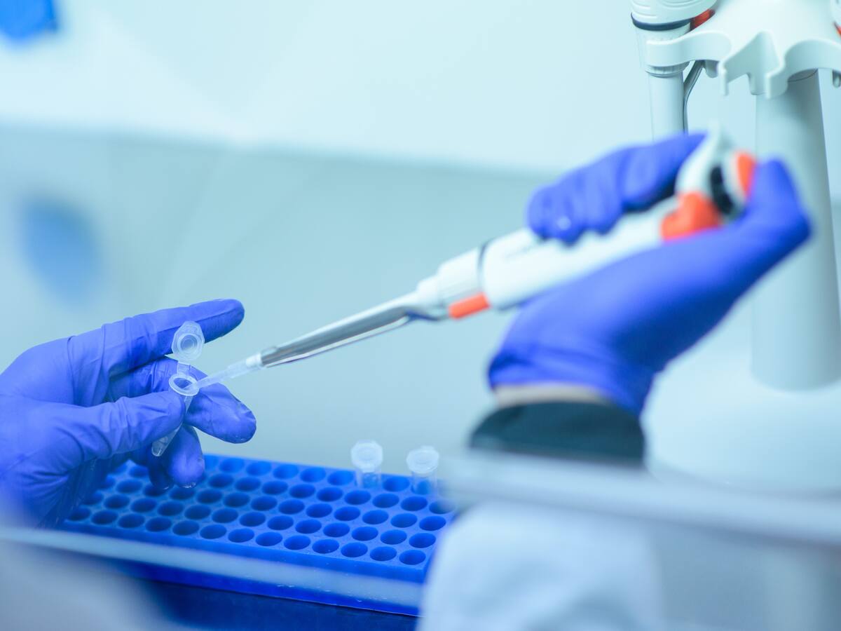 Investigadores detectaron restos de coronavirus en semen de pacientes infectados