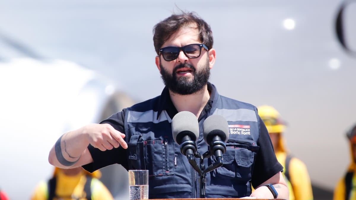 Presidente Boric anuncia que más de 1.800 bonos de emergencia fueron entregados tras los incendios forestales