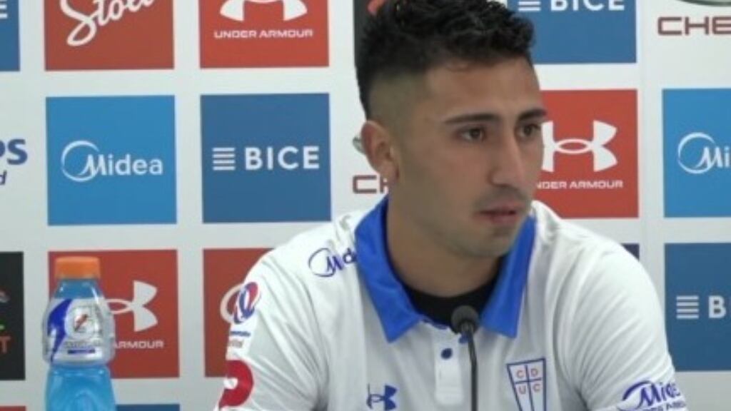Byron Nieto es presentado en la UC: "Me viene bien el estilo de juego del equipo"