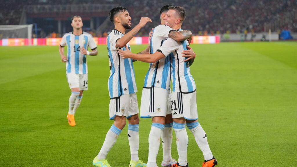 Sin Messi, Argentina vence a Indonesia en duelo amistoso