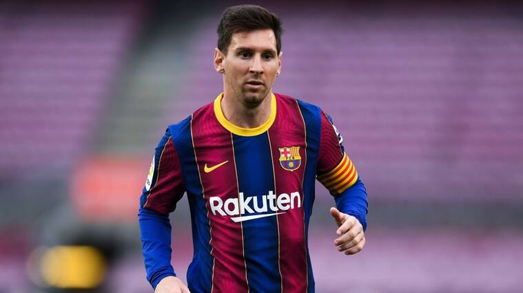 BARCELONA, SPAIN - MAY 16: Lionel Messi of FC Barcelona looks on during the La Liga Santander match between FC Barcelona and RC Celta at Camp Nou on May 16, 2021 in Barcelona, Spain. Sporting stadiums around Spain remain under strict restrictions due to the Coronavirus Pandemic as Government social distancing laws prohibit fans inside venues resulting in games being played behind closed doors. (Photo by David Ramos/Getty Images)