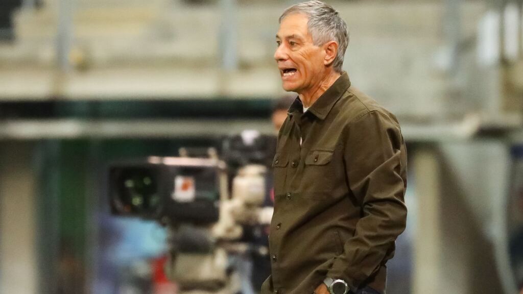 Ariel Holan y el cierre de la primera rueda del Campeonato Nacional 2023 en la UC: "El balance es positivo y esperanzador para lo que viene"