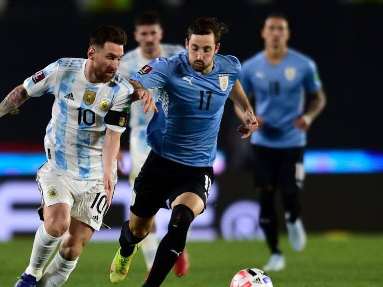 RESUMEN | Argentina venció a Uruguay en Montevideo y le dio una mano a Chile en las Clasificatorias 2022