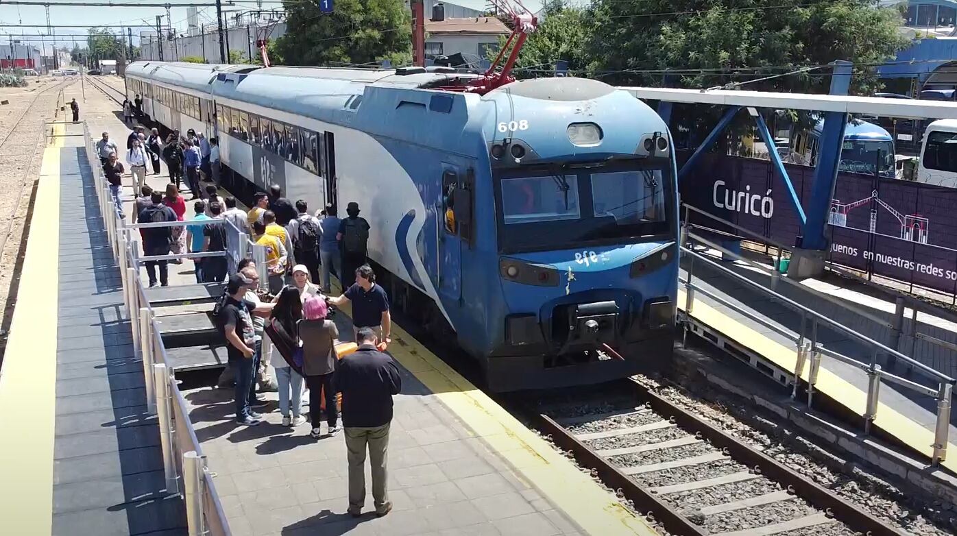 Después de cuatro meses: EFE reanuda servicios Santiago-Curicó y anuncia fecha para Alameda-Chillán