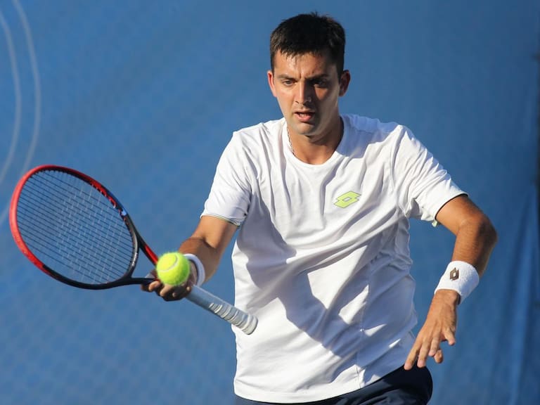 Debut tranquilo para Tomás Barrios: así se jugaron los cuartos de final de la Copa Chile de Tenis 2025
