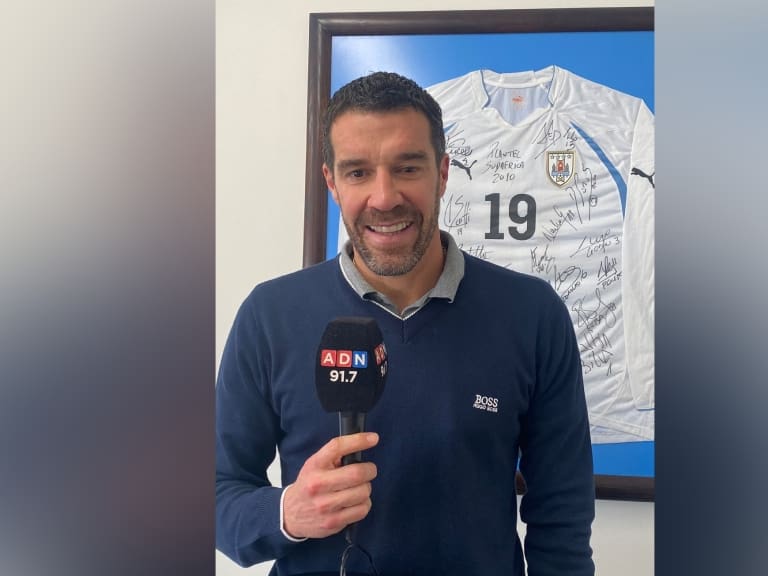 Andrés Scotti anticipa el duelo de Uruguay ante La Roja: "Hay que respetar a Chile, tiene una gran selección"