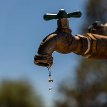 Crisis hídrica en Chile: qué es el “día cero” y qué tan cerca estamos de llegar