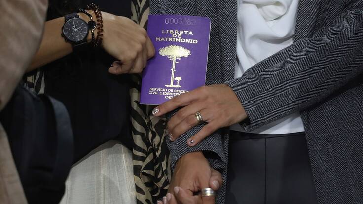 A tres años de la Ley de Matrimonio Igualitario: más de 6.000 parejas se casaron en Chile