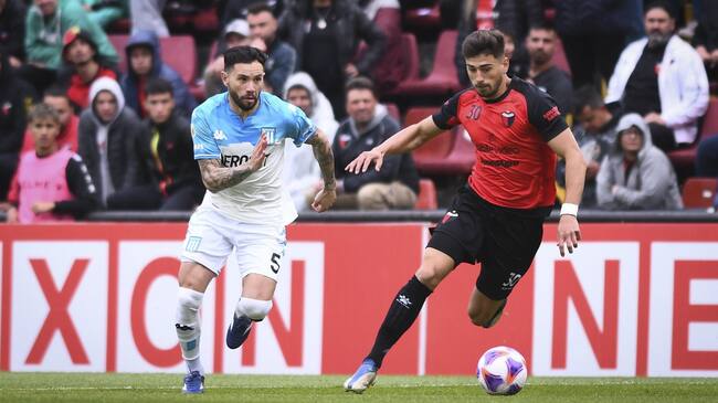 Racing derrota a Colón y sigue en la disputa del título en la Liga Argentina
