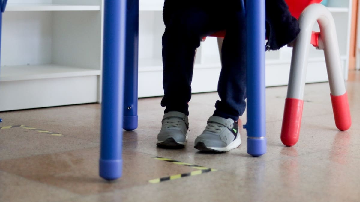 Denuncian que directora de colegio de La Florida agredió a niño de 6 años diagnosticado con TEA