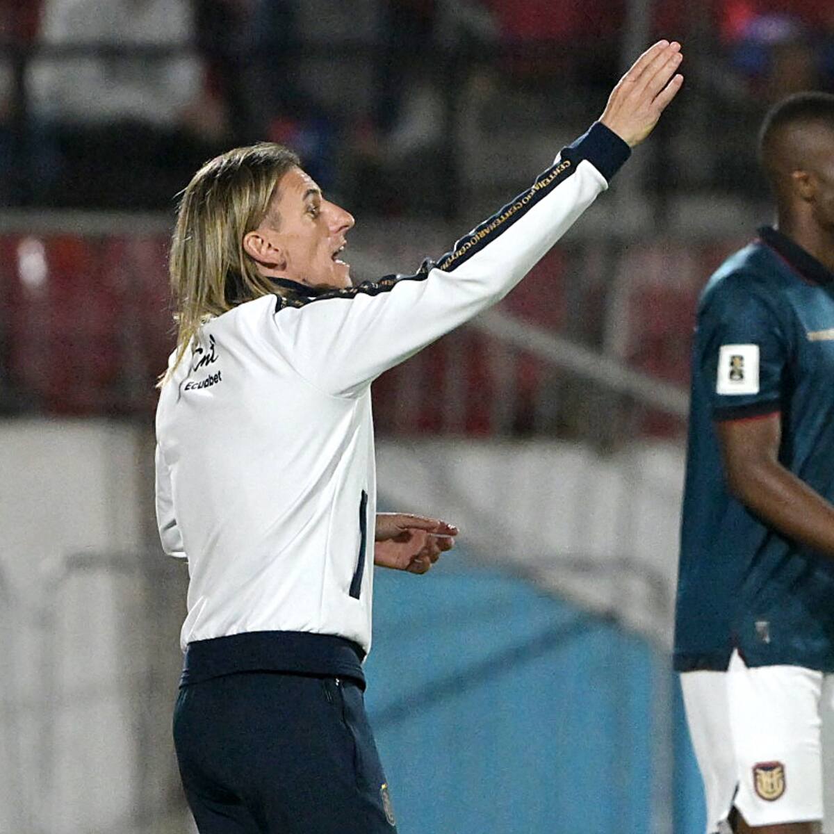 Beccacece reconoce gestión de Ecuador para ‘robarle’ un jugador a La Roja: “Tienen que responder de FIFA”