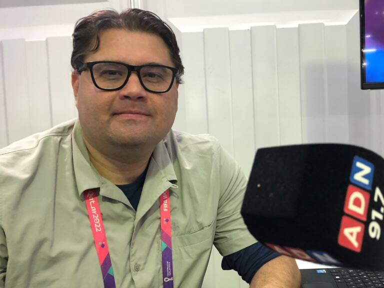 Chileno testigo del momento en que falleció el periodista Grant Wahl en Qatar: "Uno todavía no dimensiona la noticia"